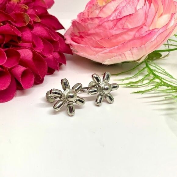 ⚜️VINTAGE Silver Asterix Unique Clip Earrings - Picture 4 of 8